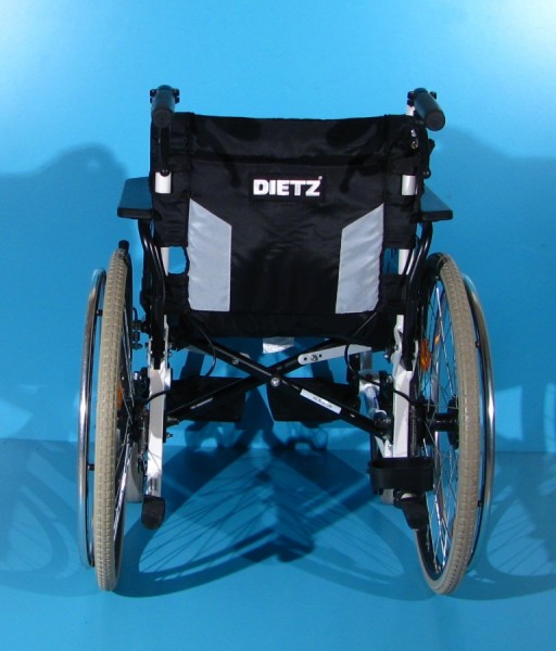 Scaun cu rotile Dietz   latime sezut 45 cm
