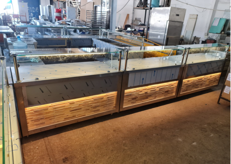 Horeca Bucuresti - LINII Autoservire Vitrine CALDE si Vitrine RECI