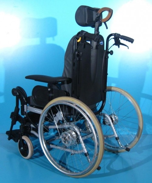 Scaun cu rotile Invacare latime sezut 43 cm