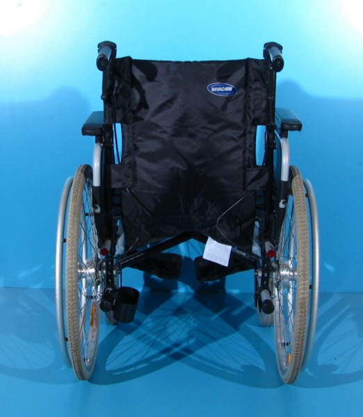 Scaun cu rotile Invacare / latime sezut 46 cm