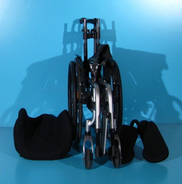 Scaun cu rotile din aluminiu  Sopur 