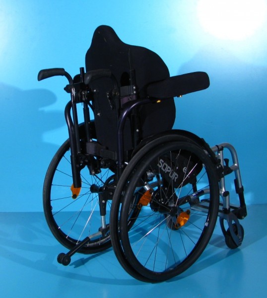 Scaun cu rotile din aluminiu  Sopur 