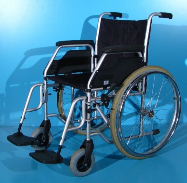 Scaun cu rotile  Meyra - latime sezut 47 cm