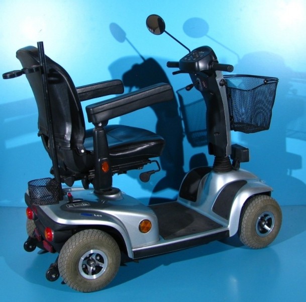 Scuter electric Invacare Leo - 6 km h
