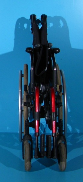 Scaun cu rotile din aluminiu Sopur - latime sezut 46 cm