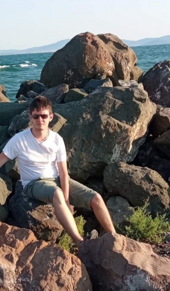 Gigolo discret pentru parteneră Constanța 