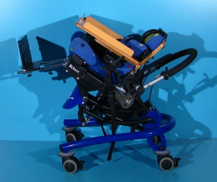 Scaun pozitionare pentru copii cu roti  Rehatec