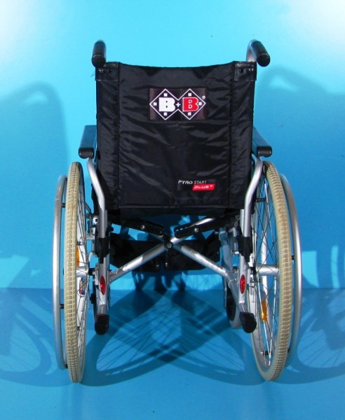 Scaun cu rotile B+B - latime sezut 40 cm