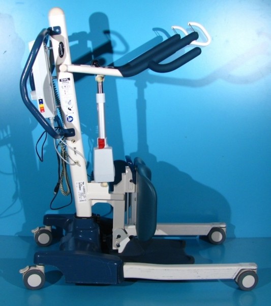 Macara pentru transportul pacientilor Invacare