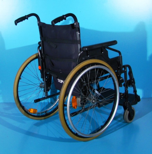 Scaun cu rotile din aluminiu Sopur -  sezut 48 cm