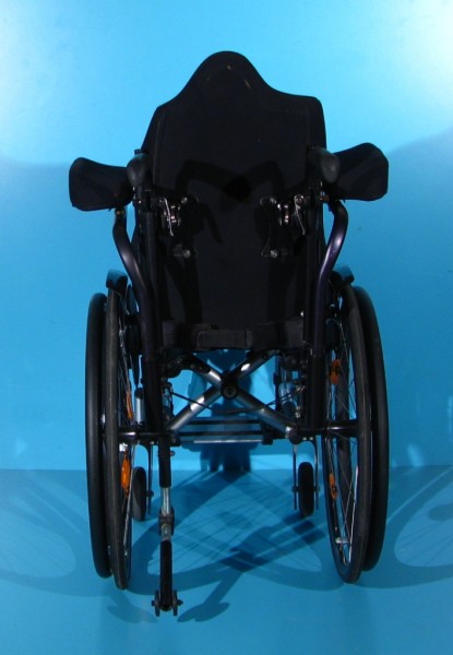 Scaun cu rotile din aluminiu  Sopur 