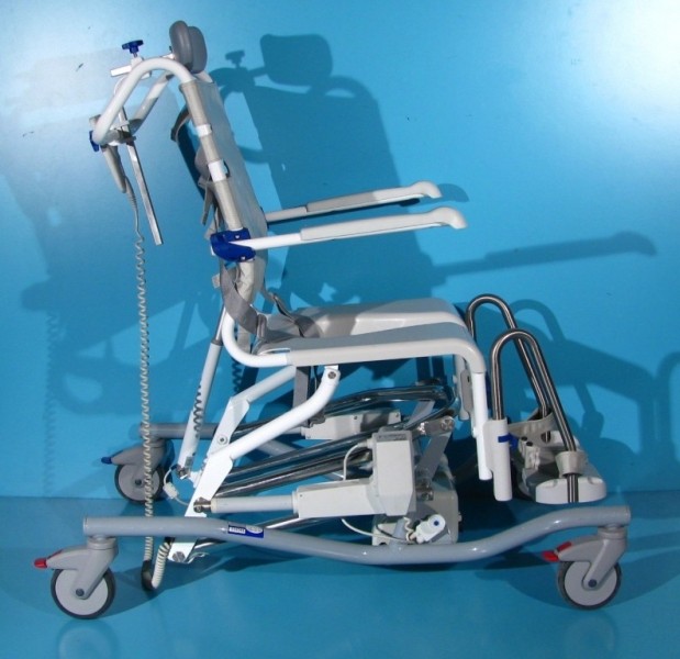 Scaun electric pentru WC si baie