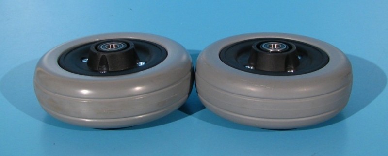 Roata cu cauciuc plin pentru carucior electric 150x50