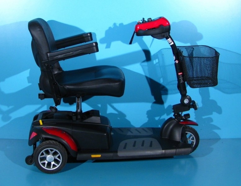 Scuter electric cu 3 roti - Mobilis M 23S - 6 km h