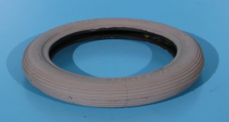 Cauciuc original pentru scaun cu rotile 8x1 1/4