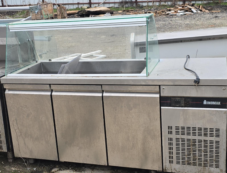 Vitrine Calde si Reci_INOMAK PENTRU AUTOSERVIRE 