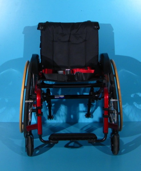 Scaun cu rotile activ din aluminiu -Meyra