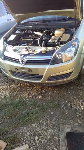 Dezmembrari Opel Astra H 2006