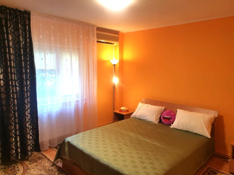 Particular închiriez apartament 2 camere Bucuresti Mall