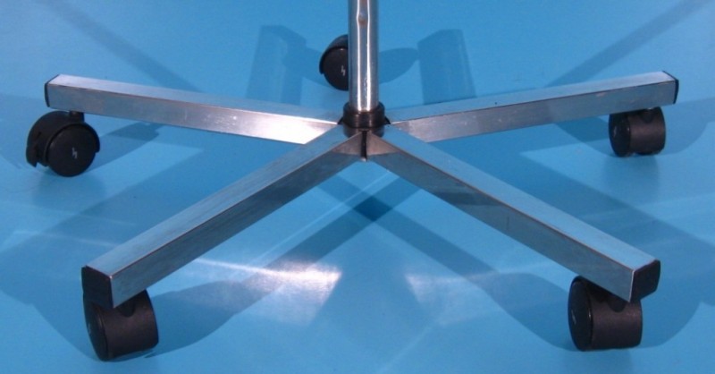 Suport perfuzii din inox cu 4 carlige  - Sundo