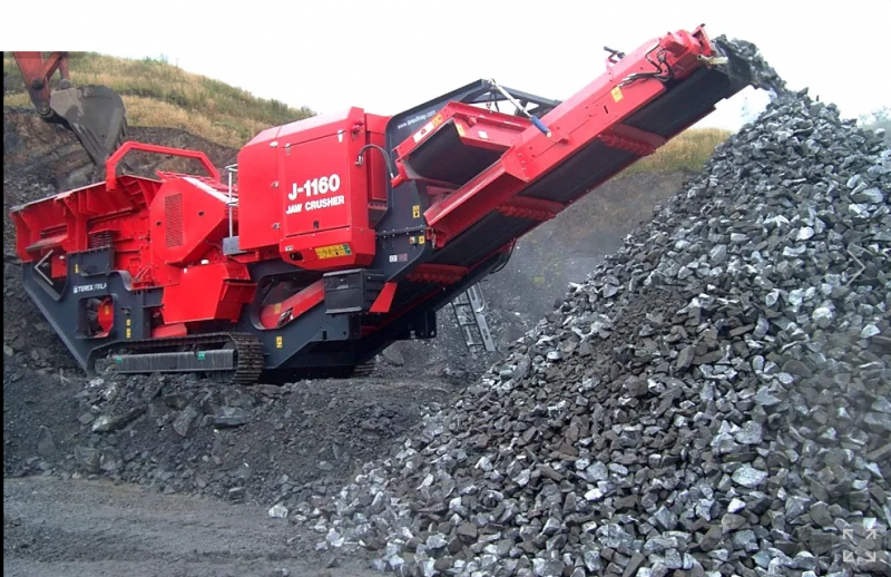 Inchiriez concasor mobil 50 Tone