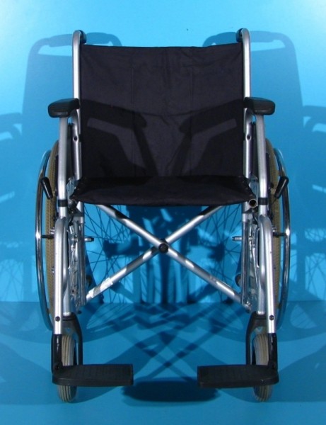 Scaun cu rotile  Meyra - latime sezut 47 cm