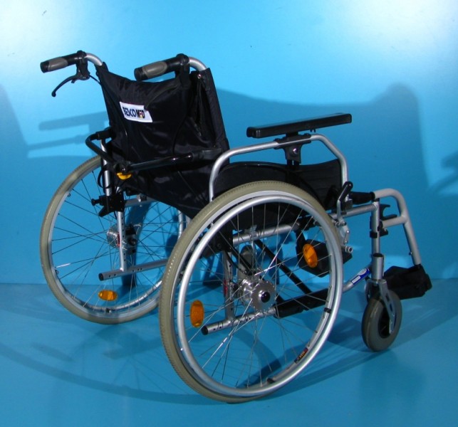 Scaun cu rotile Ibesco MD - sezut 60 cm