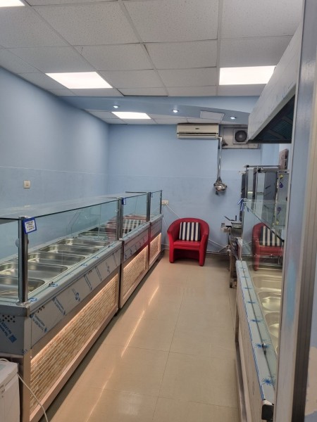 VITRINE AUTOSERVIRE - VITRINE CALDE BAIN MARIE SI VITRINE RECI 