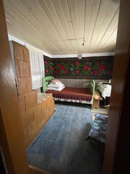 Casa de vanzare comuna Soveja - sat Rucareni (centru)