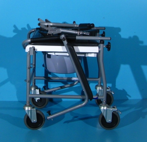 Scaun cu rotile si wc