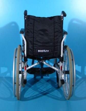 Scaun cu rotile - Breezy / latime sezut 41cm
