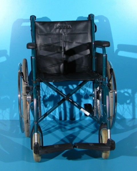 Scaun cu rotile Meyra   latime sezut 43 cm