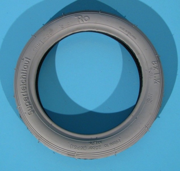 Cauciuc original pentru scaun cu rotile 8x1 1/4