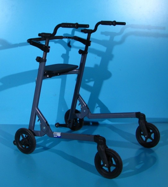 Cadru de mers cu roti pentru adulti 