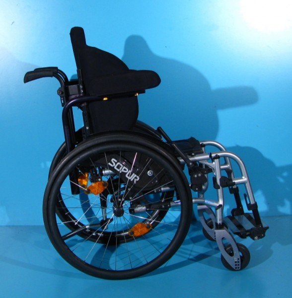 Scaun cu rotile din aluminiu  Sopur 