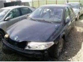 Dezmembrez Renault Laguna 2