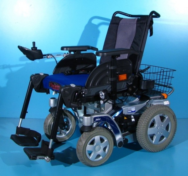 Carucior electric Invacare Storm 4 - 6 km/h