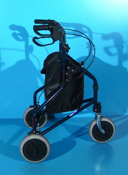 Cadru de mers cu 3 roti -Rehaforum Medical