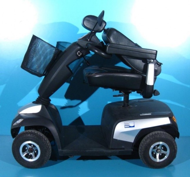 Scuter electric Invacare Orion Metro - 6 km/h