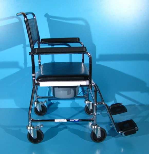 Scaun cu WC  - latime sezut 61cm