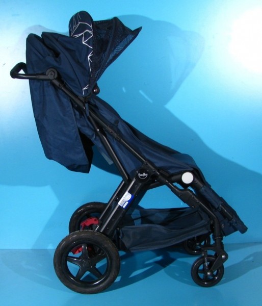 Carucior pentru copii cu dizabilitati Wego