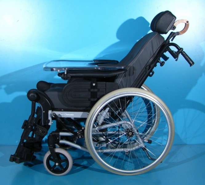 Scaun cu rotile Invacare   latime sezut 41 cm