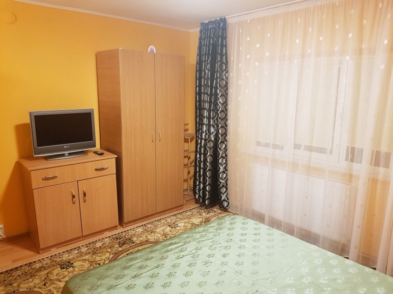 Particular închiriez apartament 2 camere Bucuresti Mall