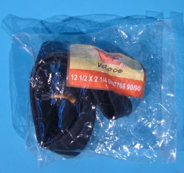 Camera pentru cauciuc 12 1/2 x 2 1/4