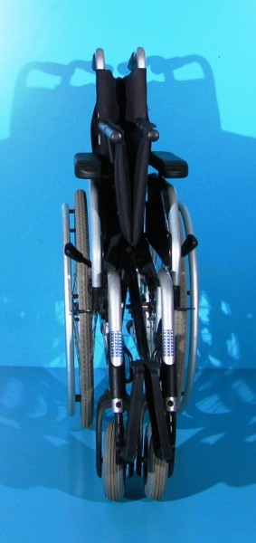 Scaun cu rotile  Meyra - latime sezut 51 cm