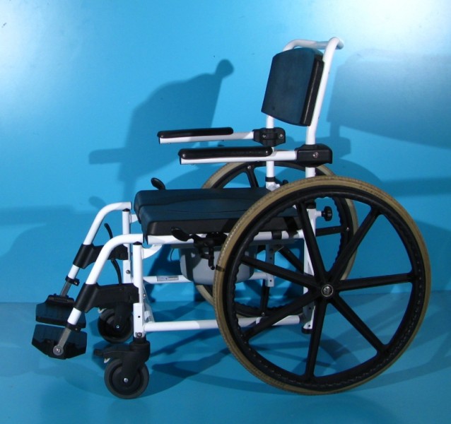 Scaun WC cu rotile din aluminiu