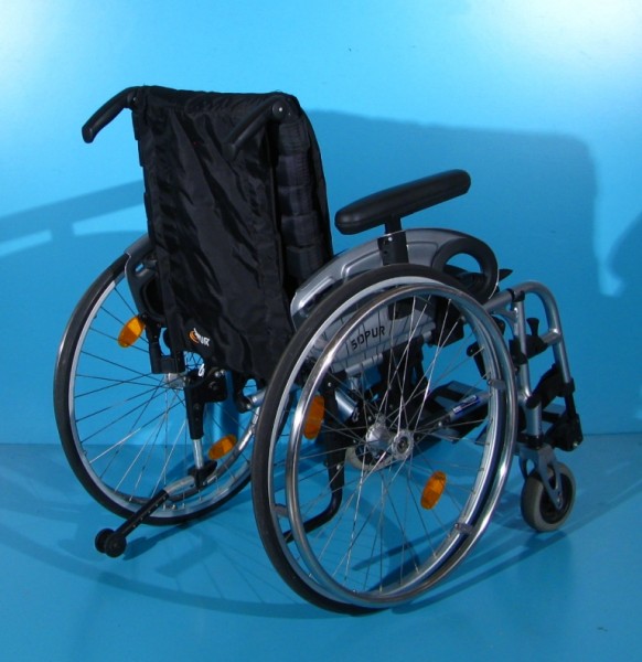 Scaun cu rotile din aluminiu semiactiv Sopur   latime sezut 43 cm