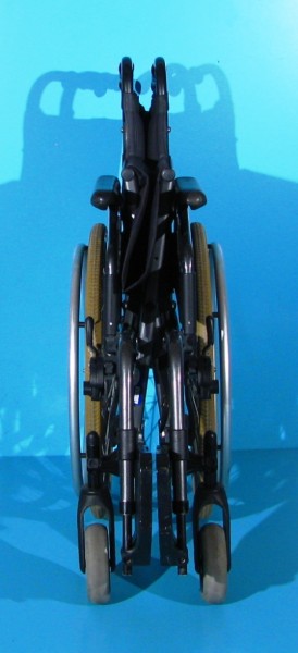 Scaun cu rotile din aluminiu Sopur -  sezut 48 cm