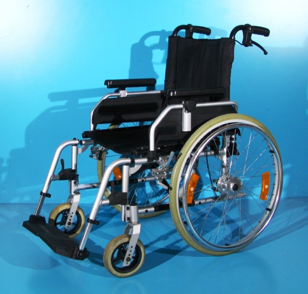 Scaun cu rotile Uniroll / latime sezut 45 cm