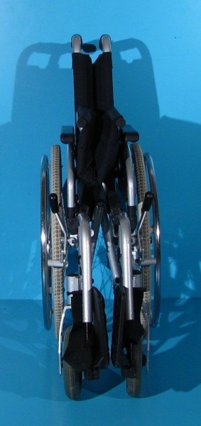 Scaun cu rotile din aluminiu - B+B